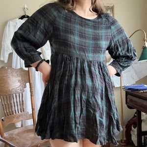 🌲 UO Plaid Mini Dress 🌲